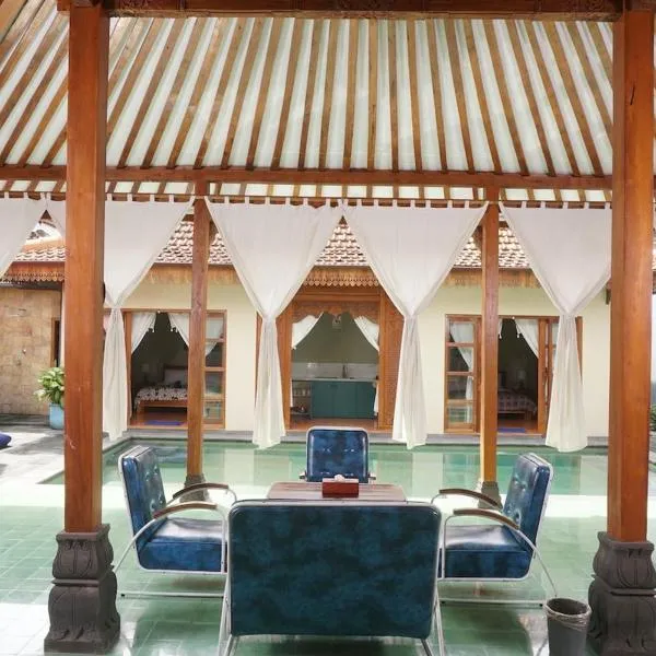 Villa Joglo Kawung - City Centre Paradise with Pool，位于日惹的酒店