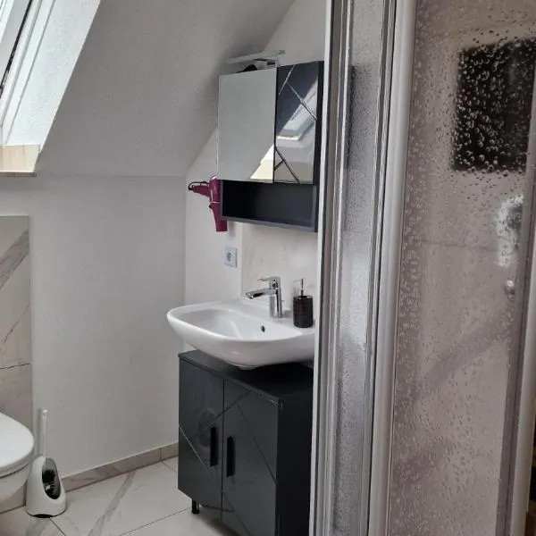 Apartment da Elisa，位于Rietheim-Weilheim的酒店