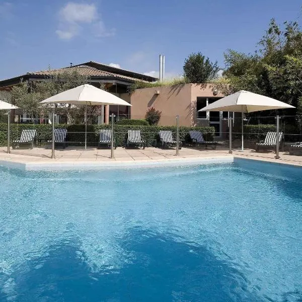 奥贝纳斯宜必思酒店，位于欧布纳的酒店