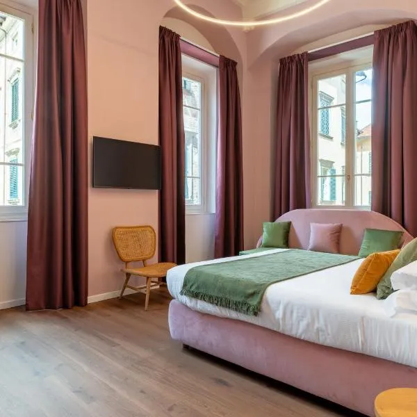 普契尼小型酒店，位于卢卡的酒店