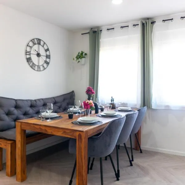 WiLUKA Zentrumsnah 2Schlafzimmer Netflix nachhaltig eingerichtet，位于拉恩河畔林堡的酒店