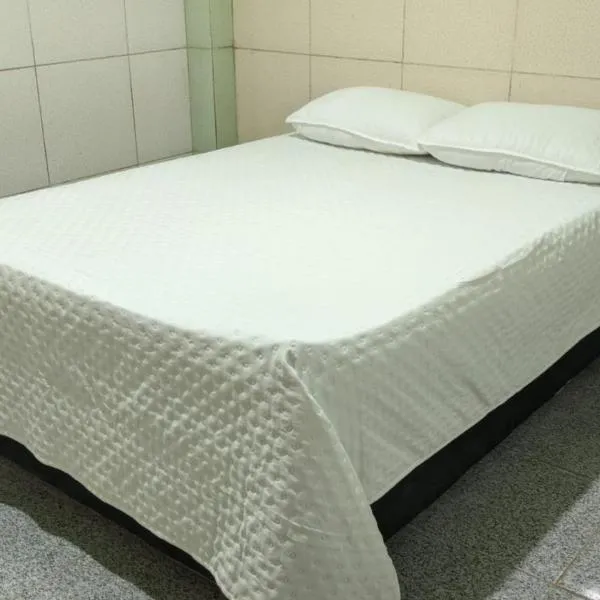 Apartamento aconchegante，位于马拉巴的酒店