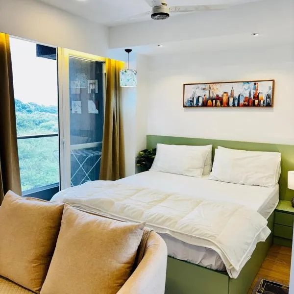 Viman Vista The luxury studio near Pune airport，位于浦那的酒店