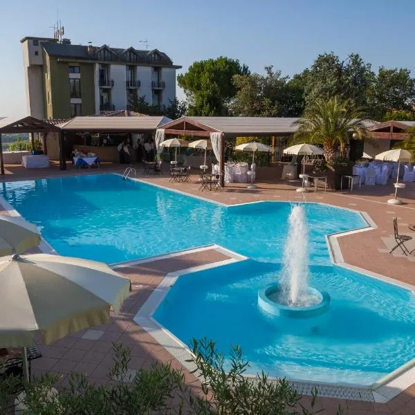 La Cantinella，位于Ostra的酒店