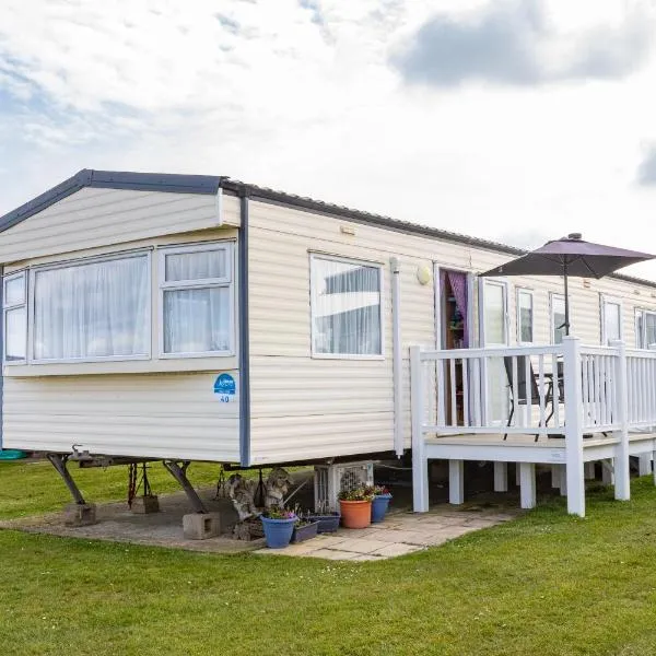 Kerrys View at Haven Kent Coast，位于Allhallows的酒店