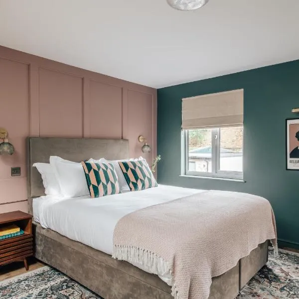 Hermes Hotel by Nestor，位于泰晤士河畔金斯顿的酒店