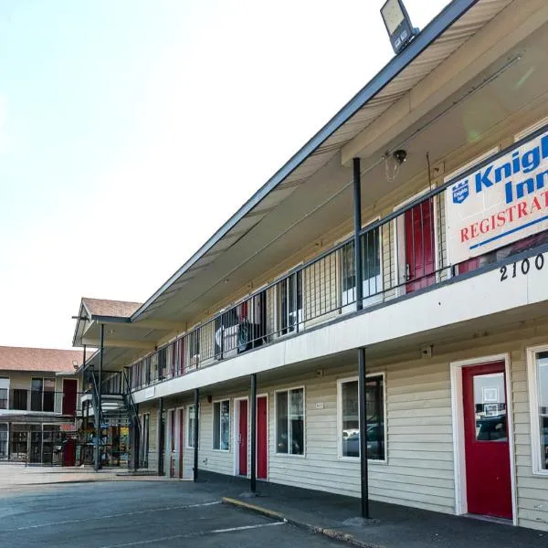 King City Motel by OYO Pasco，位于帕斯科的酒店