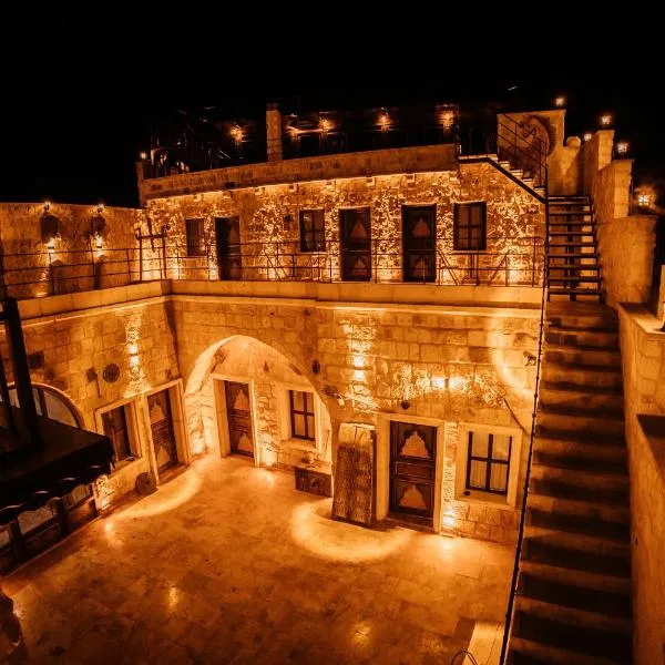 Vanessa Cave Hotel，位于于尔居普的酒店