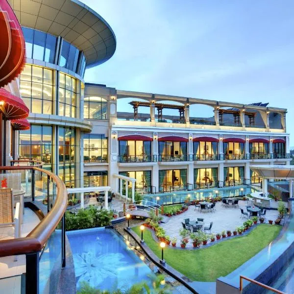 Welcomhotel by ITC Hotels, Bella Vista, Panchkula - Chandigarh，位于Surajpur的酒店