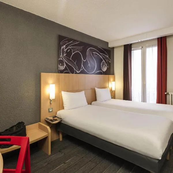 巴黎沃吉哈赫凡尔赛宫宜必思酒店，位于巴黎的酒店