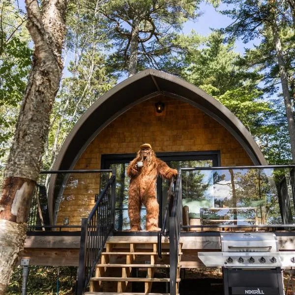 Sunken Escapes Glamping Unit 4，位于New Minas的酒店