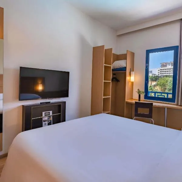 Ibis Meknès，位于梅克内斯的酒店