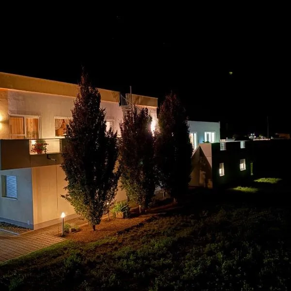 WM GEDER Ferienwohnungen Werner，位于Lebring的酒店