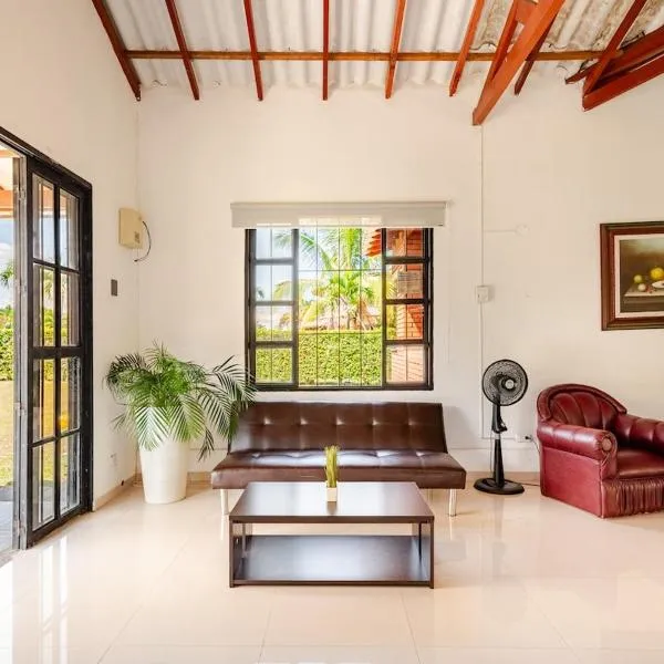 Moderna cabaña en Viterbo con Aire AC y Piscina，位于Viterbo的酒店