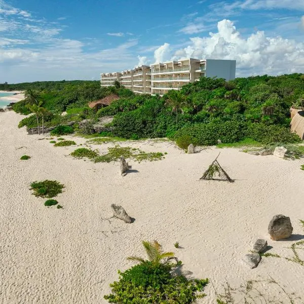 Palmaïa The House of AïA All Inclusive Wellness Resort，位于普拉亚卡门的酒店