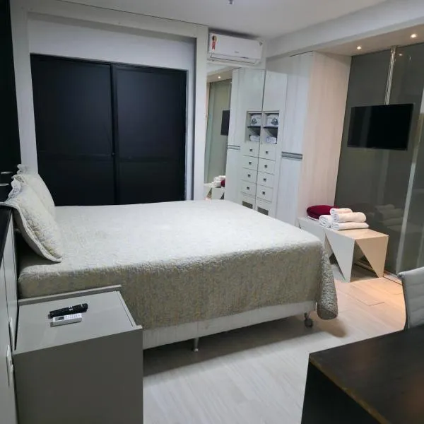 Flat Executive Arrey Hotel，位于特雷西纳的酒店
