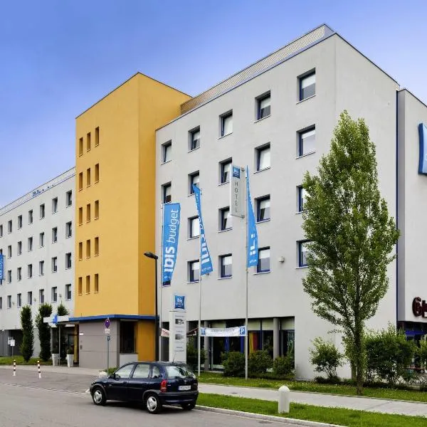 慕尼黑东部宜必思快捷酒店展览中心店，位于阿施海姆的酒店