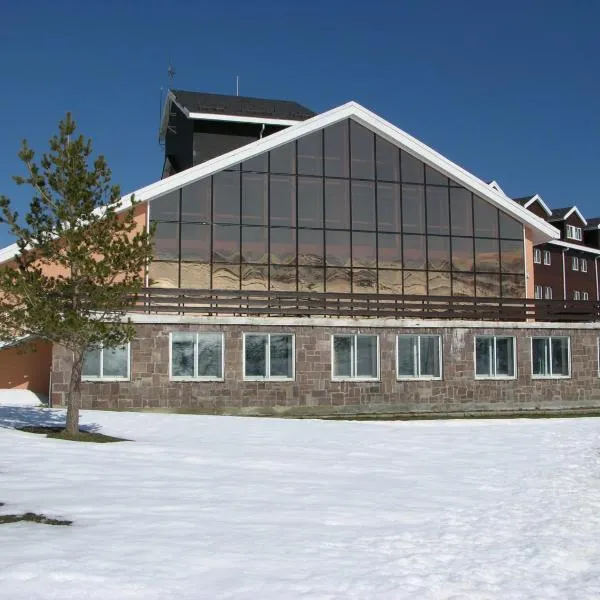 Hotel SNÖ La Corza Blanca，位于Brañavieja的酒店