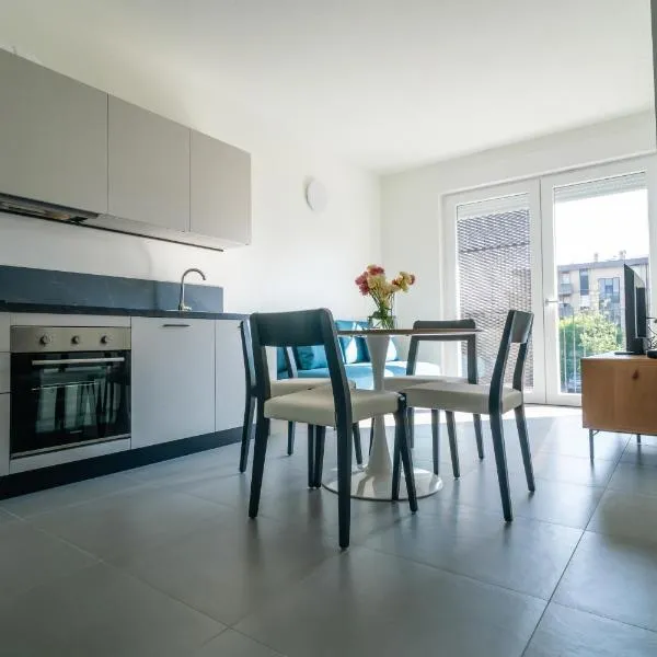Phi Apartments Bergamo,位于内姆布拉的酒店