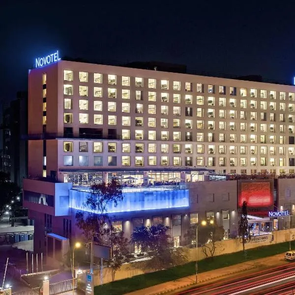 普纳维曼娜格路诺沃酒店，位于浦那的酒店