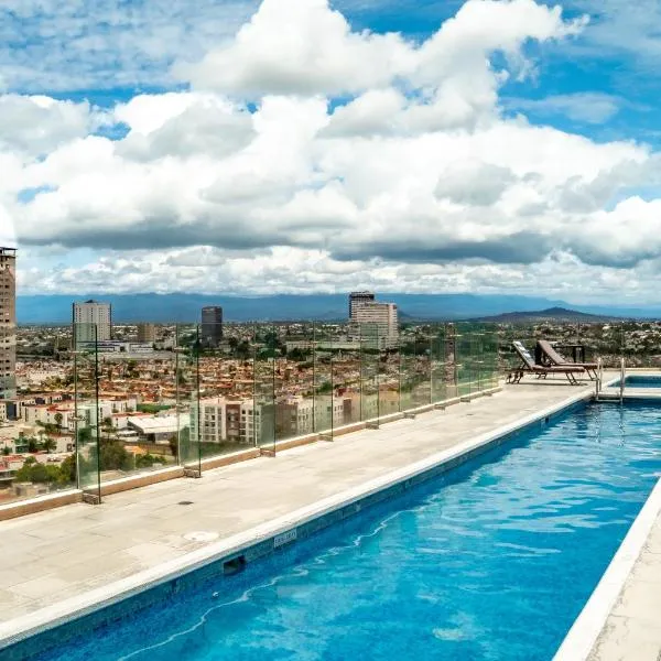 普埃布拉安赫洛波利斯智选假日套房酒店，位于普埃布拉的酒店