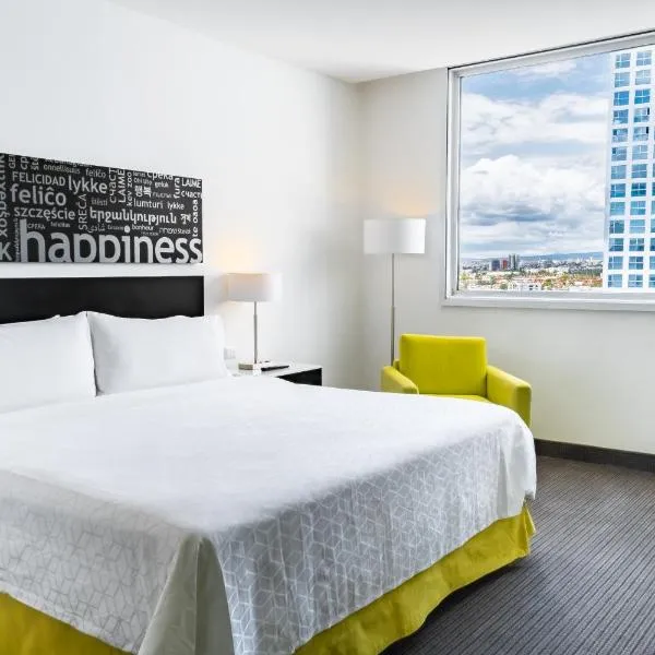 普埃布拉安赫洛波利斯智选假日套房酒店，位于普埃布拉的酒店