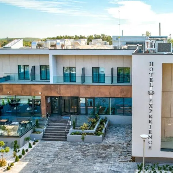 Hotel Experience，位于Bečej的酒店
