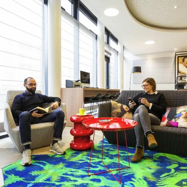 科隆市阿德吉奥公寓式酒店，位于科隆的酒店