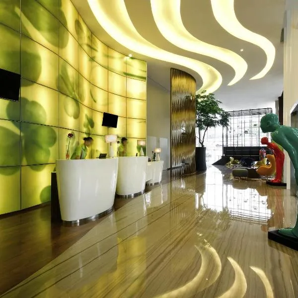 雅加达坦林全季酒店，位于雅加达的酒店