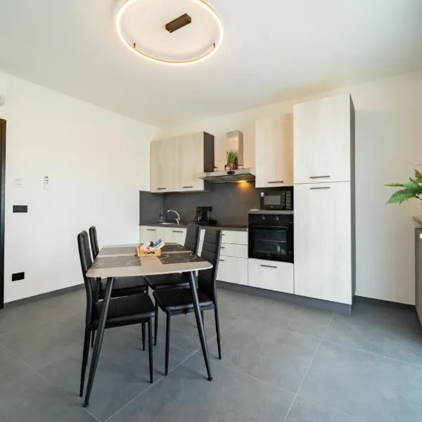 Da Cichin - Free Parking, Wi-Fi & AC - Vicino all'Ospedale Carle di Cuneo，位于库尼奥的酒店