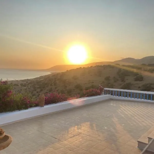 Villa des Jasmins - Aghroude，位于阿吉豪德的酒店