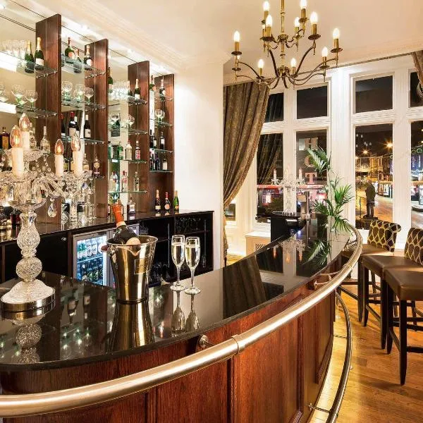 达灵顿国王美居酒店，位于达灵顿的酒店