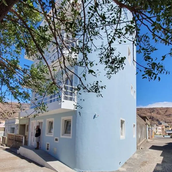 Residência Alto Saco - Studio - Tarrafal de São Nicolau,位于Tarrafal的酒店