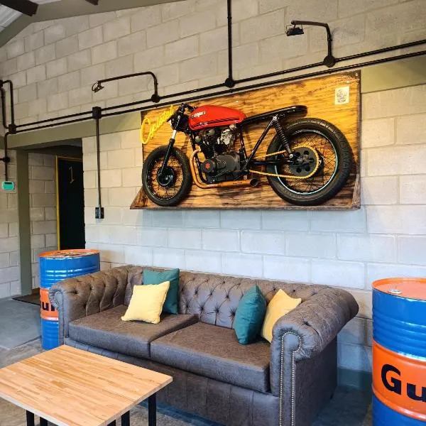 Cyclotel Motoposada，位于巴耶埃尔莫索的酒店