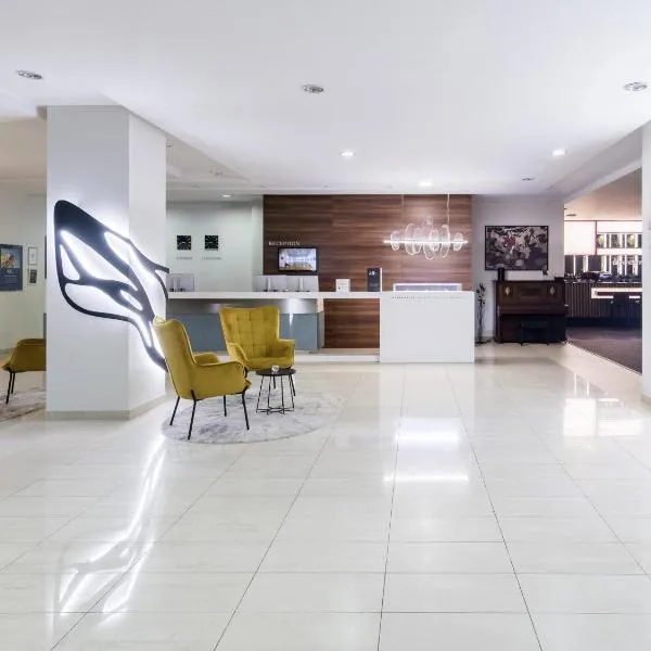 马里扬泊列美居酒店，位于马里扬泊列的酒店