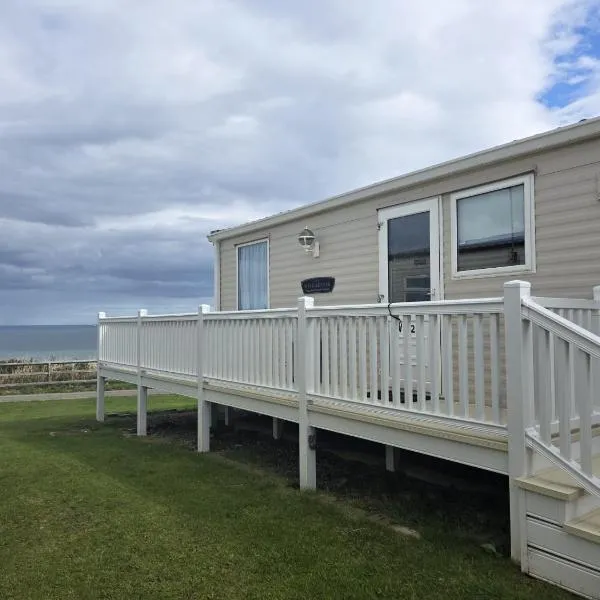 Ocean Front Lodge，位于哈特尔普尔的酒店