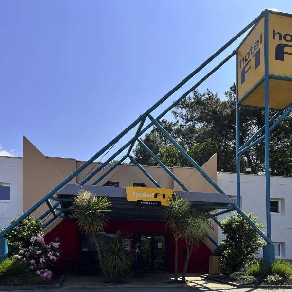 hotelF1 Lorient，位于科当的酒店