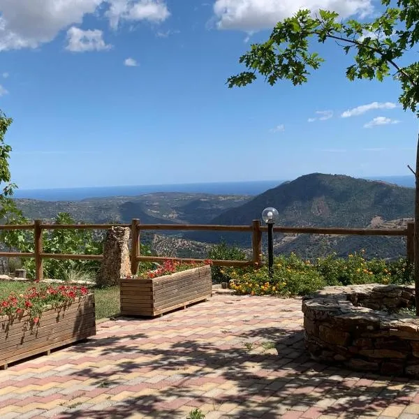 TacchiHousePanorama，位于Jerzu的酒店