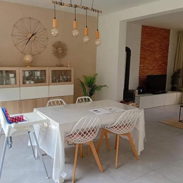 cosy house next to Luxembourg，位于默桑西的酒店