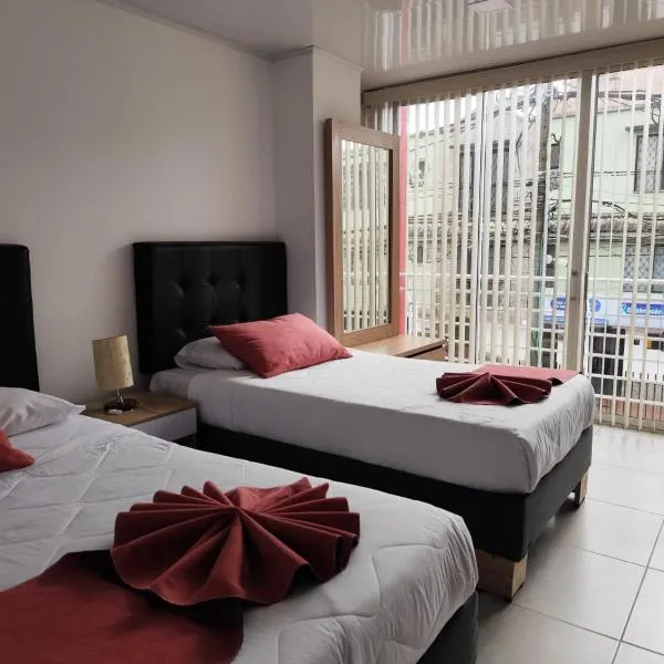 Hotel Monarka-Edificio，位于波帕扬的酒店