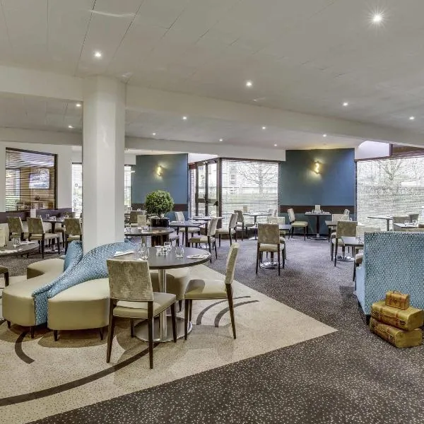 莫里帕斯圣康坦美居酒店，位于莫勒帕的酒店