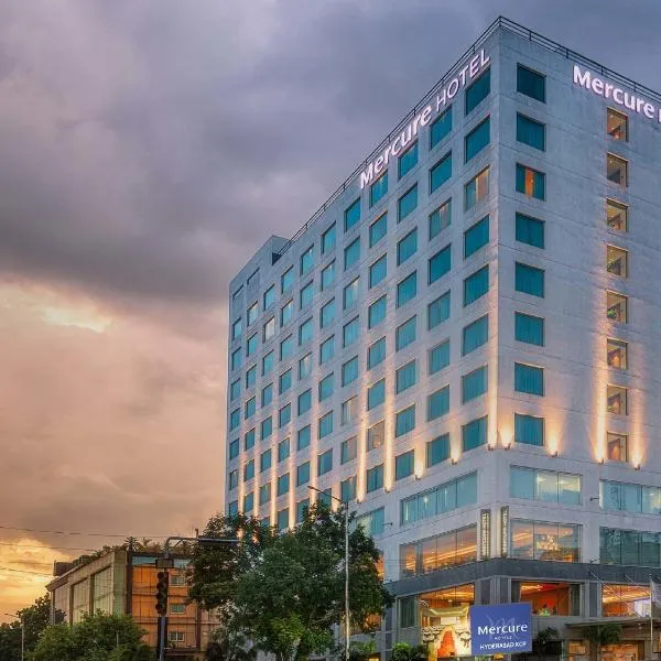 Mercure Hyderabad KCP Banjara Hills, An Accor Hotel，位于海得拉巴的酒店