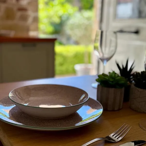 Lena's House Schimatari，位于Skhimatárion的酒店