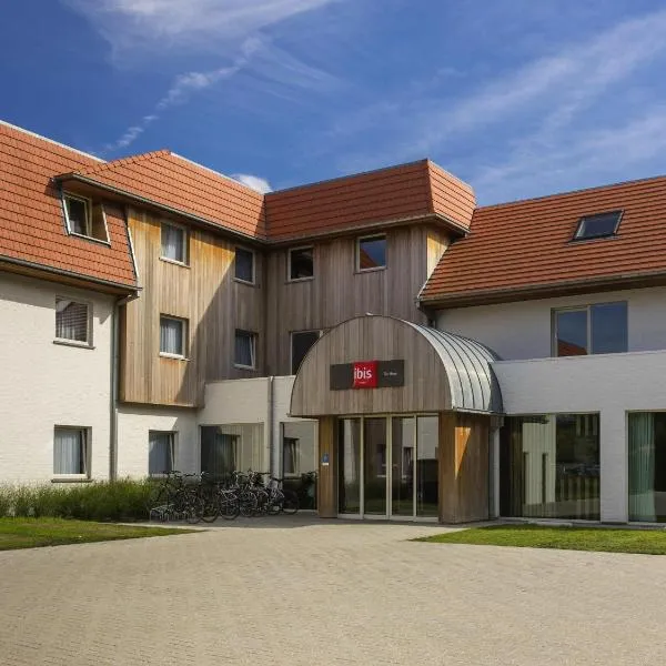 哈恩宜必思酒店，位于德哈恩的酒店