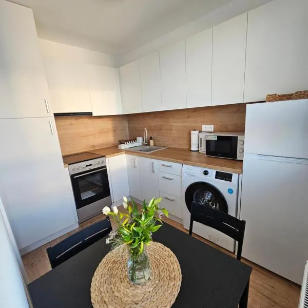 Apartment Lucia - Air-conditioned，位于沙莫林的酒店