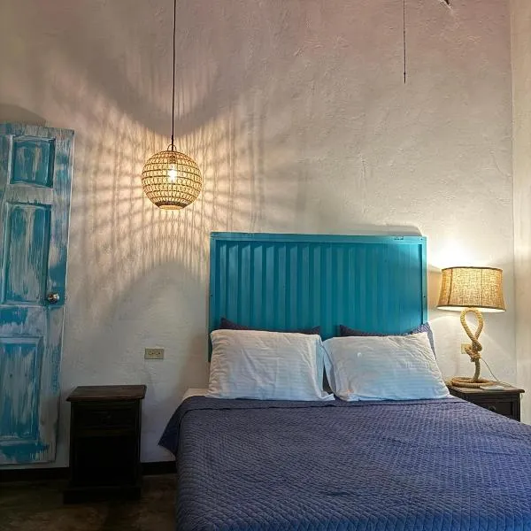 Casa FLamenco Suchitoto，位于Suchitoto的酒店