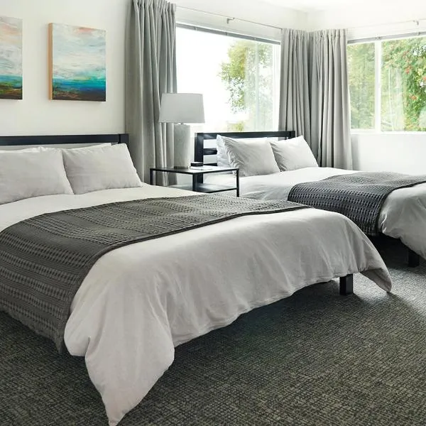 Snob Hollow Inn Downtown Anchorage，位于安克雷奇的酒店