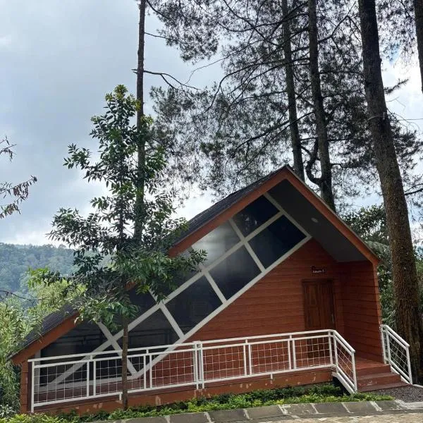 Cabinlyfe by MHM，位于万隆的酒店