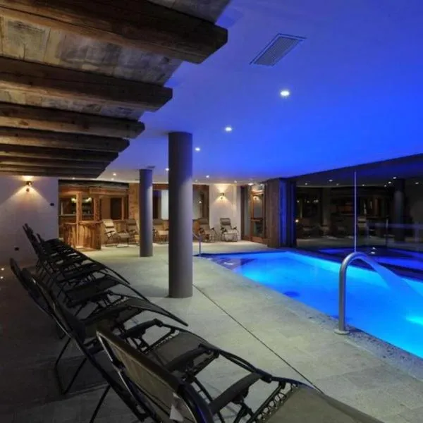 曼达妮娜帕拉迪索健康酒店，位于科涅的酒店