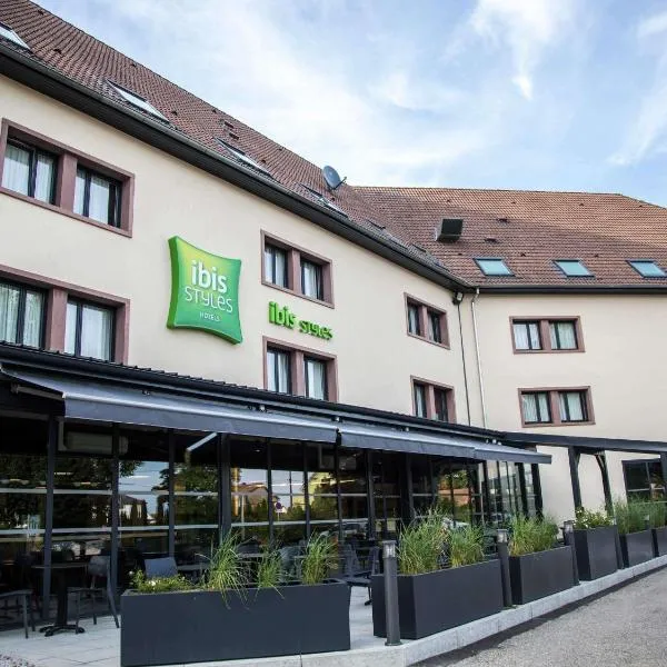 ibis Styles Bâle-Mulhouse Aéroport，位于布洛泽姆的酒店